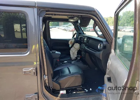 2018 Jeep Wrangler Unlimited Sahara 4X4 из США, поврежденный, VIN 1C4HJXEG1JW159817